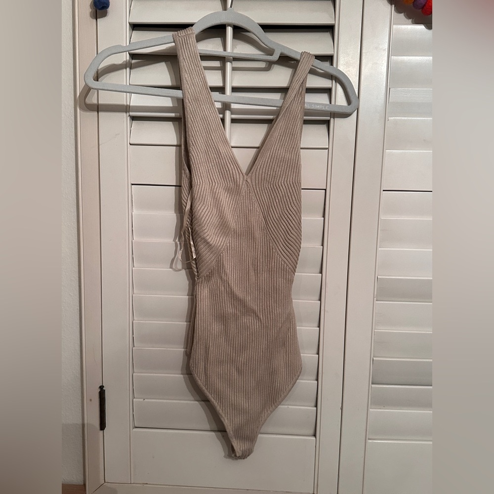 Abercrombie bodysuit tank top tan! NWOT!